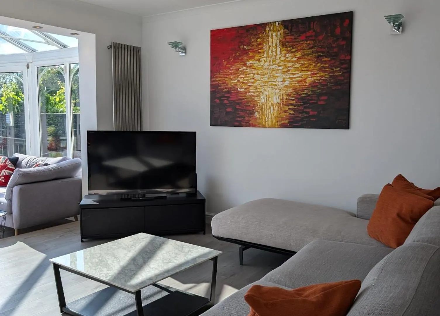 Thames Riverside Retreat Serene 3 Bed Bungalow Walton-on-Thames 0*,
